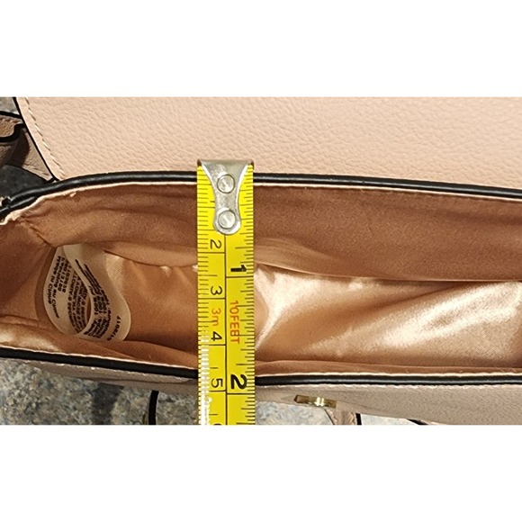 VICTORIA'S SECRET‎ Bag Small Crossbody Purse Studded Faux Leather Light Pink - Picture 9 of 11